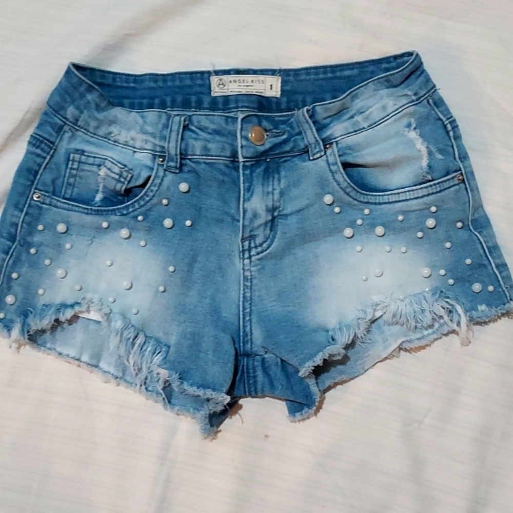 Angel kiss jean shorts
